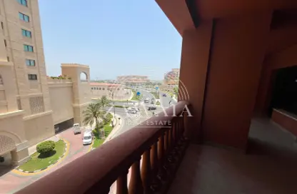 Apartment - 1 Bedroom - 2 Bathrooms for rent in East Porto Drive - Porto Arabia - The Pearl Island - Doha