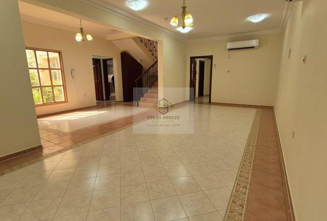 57782929 - Property Image 2