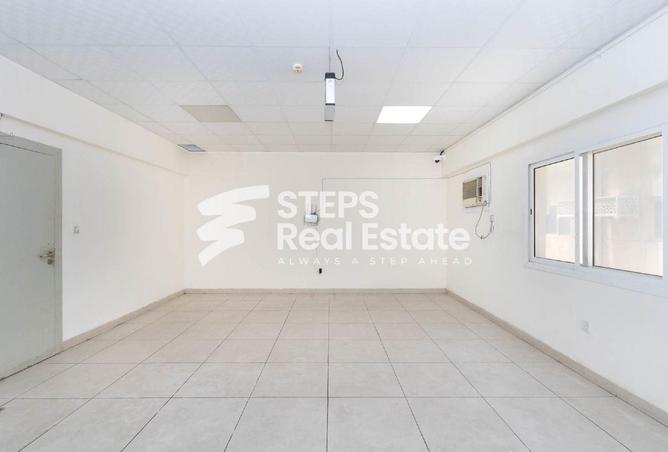 57512388 - Property Image 3