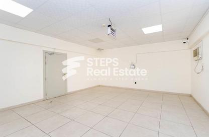 Labor Camp - Studio - 2 Bathrooms for rent in Industrial Area 4 - Industrial Area - Industrial Area - Doha
