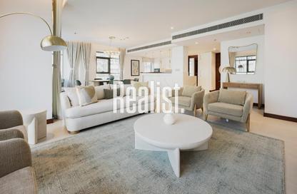 Apartment - 4 Bedrooms - 5 Bathrooms for sale in Hilton Doha The Pearl Residences - Abraj Quartiers - The Pearl Island - Doha
