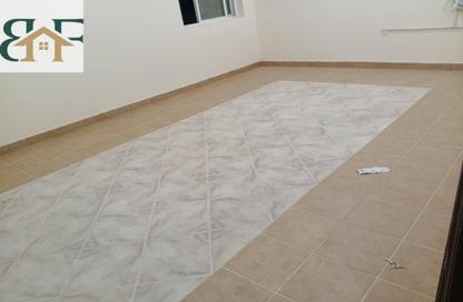 Apartment - Studio - 1 Bathroom for rent in Bin Omran - Fereej Bin Omran - Doha Apartment - Studio - 1 Bathroom for rent in Bin Omran - Fereej Bin Omran - Doha
