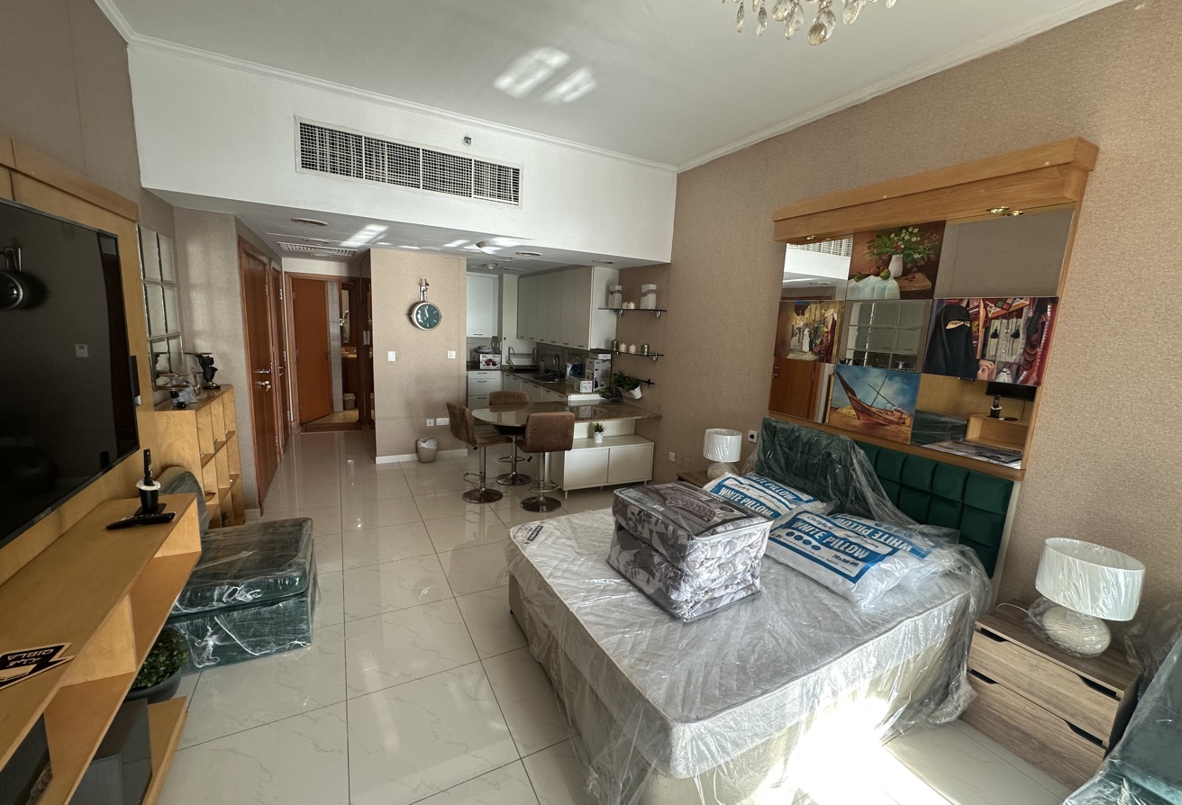 Studio Including Bills With Wifi Full Sea View thumbnail 7