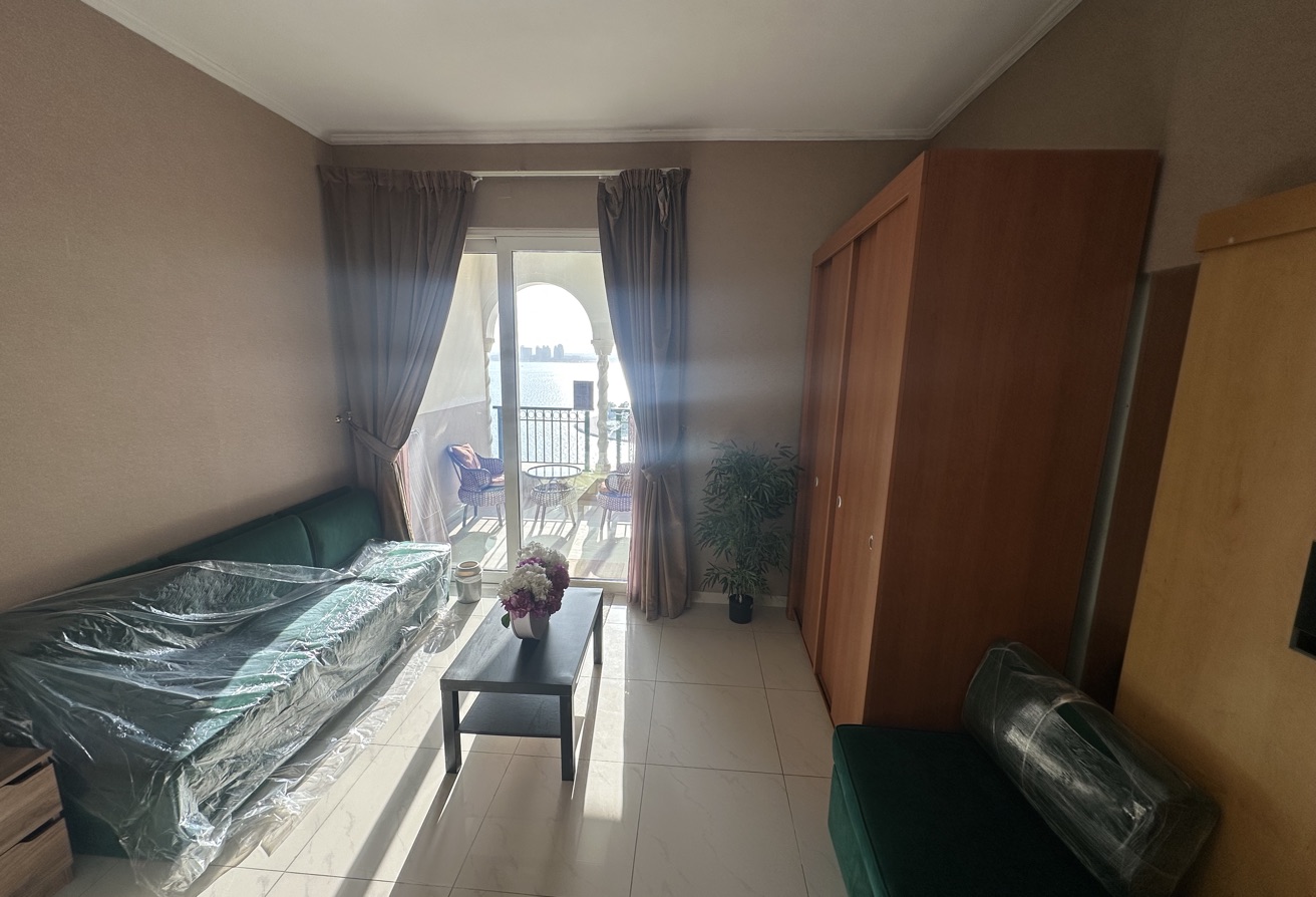 Studio Including Bills With Wifi Full Sea View thumbnail 8