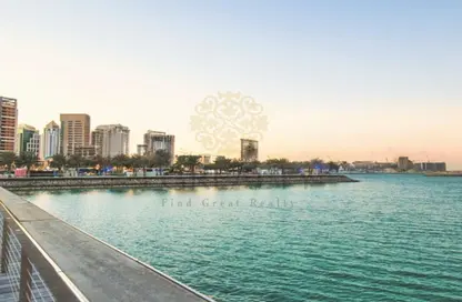 Apartment - 1 Bedroom - 2 Bathrooms for sale in Marina Residences 195 - Marina District - Lusail