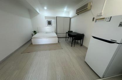 Apartment - Studio - 1 Bathroom for rent in West Bay - West Bay - Doha