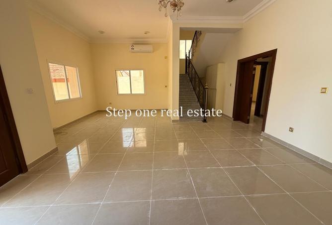 55781138 - Property Image 3