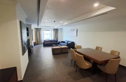 Apartment - 1 Bedroom - 2 Bathrooms for rent in East Porto Drive - Porto Arabia - The Pearl Island - Doha