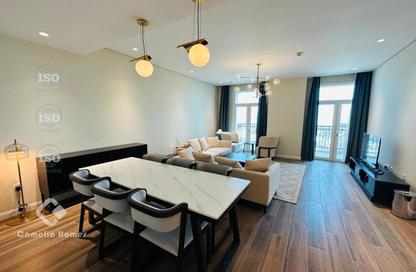 Apartment - 3 Bedrooms - 5 Bathrooms for rent in Floresta Gardens - Floresta Gardens - The Pearl Island - Doha