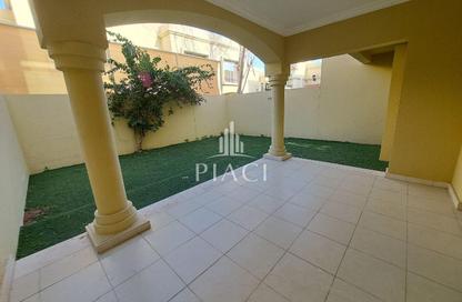 مجمع سكني - 3 غرف نوم - 4 حمامات للايجار في شارع الوعب - الوعب - الدوحة