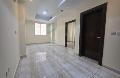 Apartment - 1 Bedroom - 1 Bathroom for rent in Al Khazin Street - Madinat Khalifa South - Madinat Khalifa - Doha