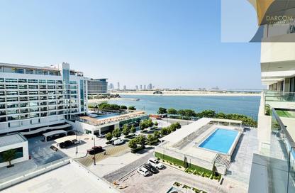 Apartment - 1 Bedroom - 1 Bathroom for rent in Lusail Marina Heights - Marina District - Lusail