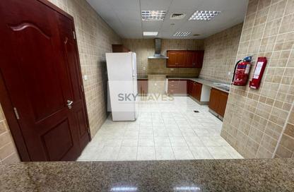 Villa - 4 Bedrooms - 4 Bathrooms for rent in Ain Khaled Villas - Ain Khaled - Doha Villa - 4 Bedrooms - 4 Bathrooms for rent in Ain Khaled Villas - Ain Khaled - Doha