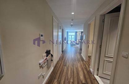 Apartment - 2 Bedrooms - 3 Bathrooms for rent in Floresta Gardens - Floresta Gardens - The Pearl Island - Doha