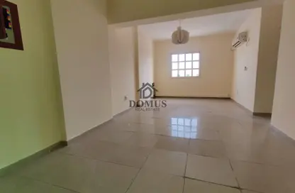Apartment - 2 Bedrooms - 2 Bathrooms for rent in Anas Street - Fereej Bin Mahmoud North - Fereej Bin Mahmoud - Doha