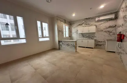 Apartment - 1 Bedroom - 1 Bathroom for rent in Musheireb - Musheireb - Doha
