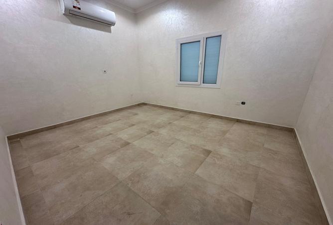 53004326 - Property Image 3