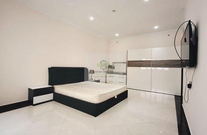 Apartment - 1 - 2 for rent in Umm Ghwailina Comm - Umm Ghuwalina - Umm Ghuwailina - Doha