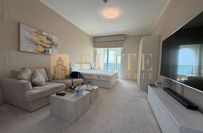 Apartment - Studio - 1 Bathroom for rent in Viva West - Viva Bahriyah - The Pearl Island - Doha