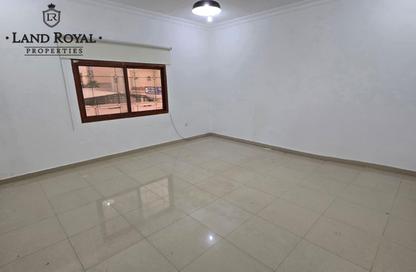 Villa - 1 Bedroom - 1 Bathroom for rent in Al Nuaija Street - Al Nuaija - Doha