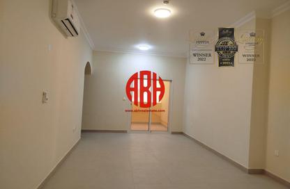 Apartment - 3 Bedrooms - 3 Bathrooms for rent in Al Jazeera Street - Fereej Bin Mahmoud North - Fereej Bin Mahmoud - Doha
