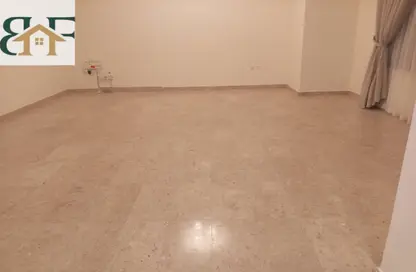 Apartment - 2 Bedrooms - 2 Bathrooms for rent in Al Mansoura - Doha