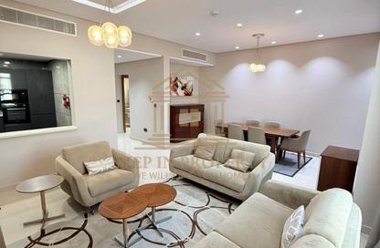 Apartment - 2 Bedrooms - 4 Bathrooms for rent in Al Sadd Road - Al Sadd - Doha