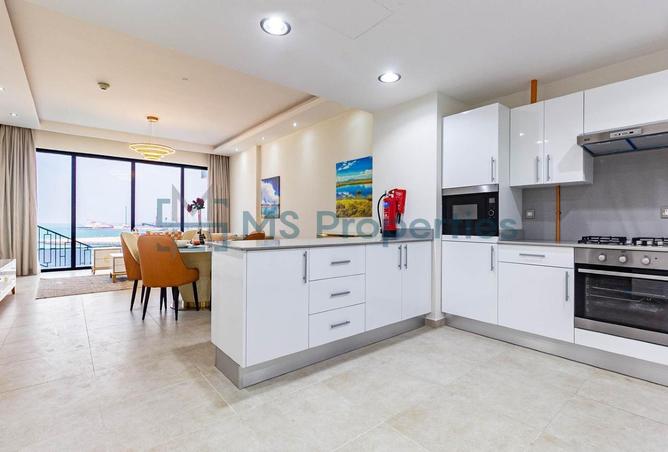 985683 - Property Image 2