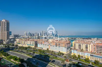 Apartment - 1 Bedroom - 2 Bathrooms for rent in Hilton Doha The Pearl Residences - Abraj Quartiers - The Pearl Island - Doha