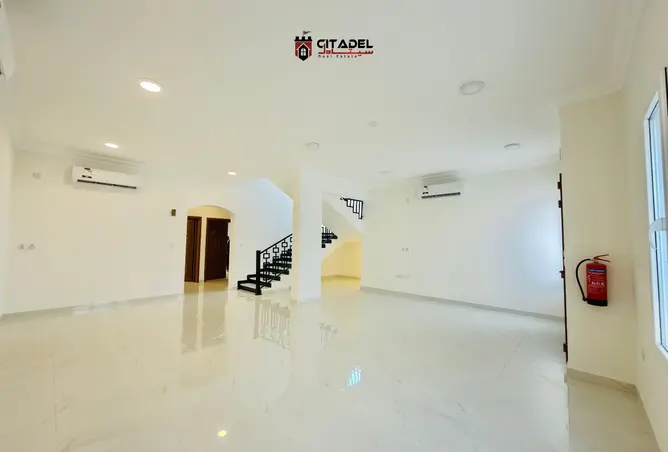 63978355 - Property Image 3
