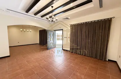 Compound - 4 Bedrooms - 5 Bathrooms for rent in Al Hilal - Al Hilal - Doha