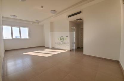 Apartment - 1 Bedroom - 2 Bathrooms for rent in Ibn Al Haitam Street - Fereej Abdul Aziz - Doha