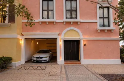 Villa - 3 Bedrooms - 3 Bathrooms for rent in Waterfront Townhouses - Qanat Quartier - The Pearl Island - Doha Villa - 3 Bedrooms - 3 Bathrooms for rent in Waterfront Townhouses - Qanat Quartier - The Pearl Island - Doha