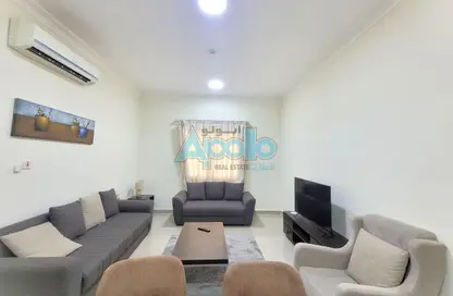 Apartment - 2 Bedrooms - 2 Bathrooms for rent in Bin Omran 46 - Fereej Bin Omran - Doha