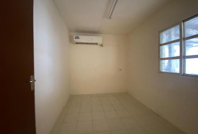 57033500 - Property Main Image