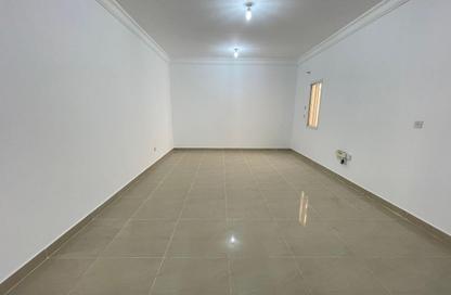 Apartment - 3 Bedrooms - 2 Bathrooms for rent in Al Jazeera Street - Fereej Bin Mahmoud North - Fereej Bin Mahmoud - Doha