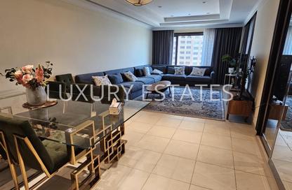 Apartment - 2 Bedrooms - 3 Bathrooms for rent in West Porto Drive - Porto Arabia - The Pearl Island - Doha