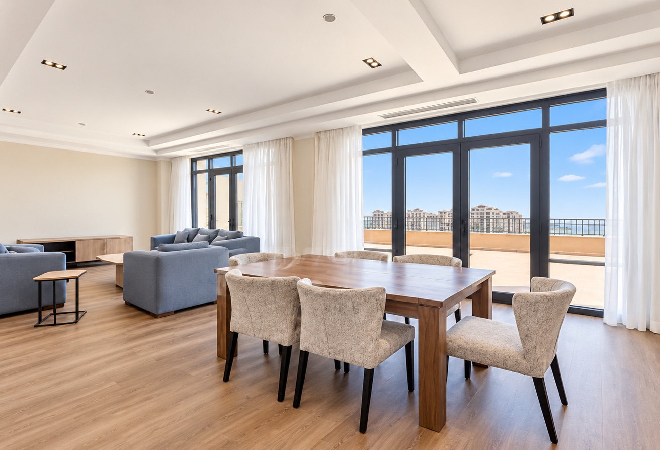 HUGE 330 SQM | 3 BEDROOMS | CASH RESALE thumbnail 8