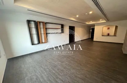 Apartment - 1 Bedroom - 2 Bathrooms for rent in One Porto Arabia - Porto Arabia - The Pearl Island - Doha