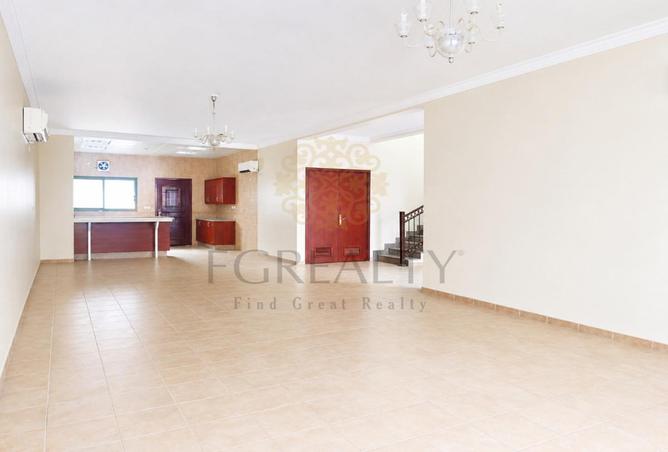 60557636 - Property Image 3