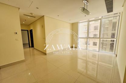 Apartment - 2 Bedrooms - 2 Bathrooms for rent in Lusail Marina Heights - Marina District - Lusail