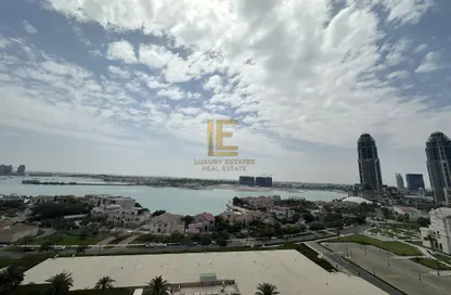 شقة - 2 غرف نوم - 3 حمامات للايجار في طريق بورتو الغربي - بورتو أرابيا - جزيرة اللؤلؤة - الدوحة