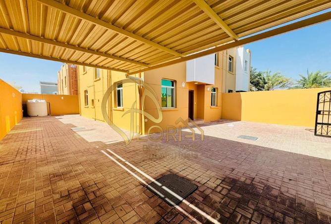 53098645 - Property Image 2