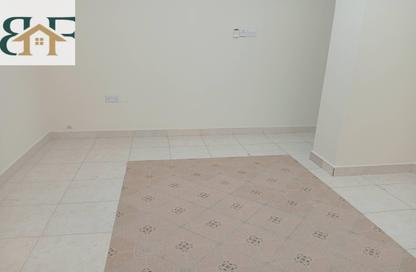Apartment - 2 Bedrooms - 2 Bathrooms for rent in Al Muntazah Street - Al Muntazah - Doha