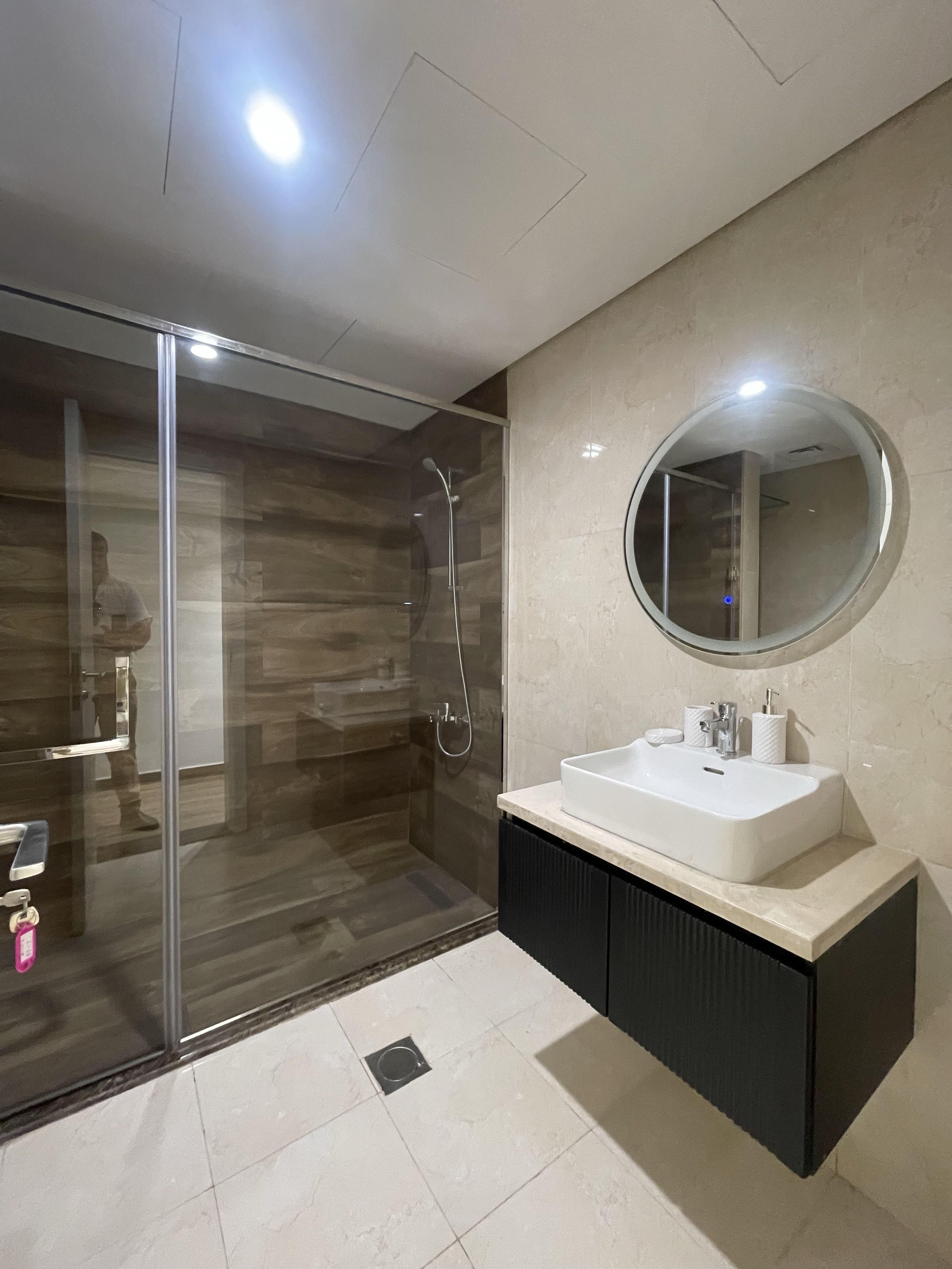 LAVISH BRAND NEW FF 2BED ROOM APARTMENT IN LUSAIL thumbnail 16