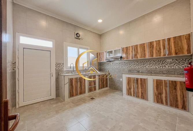 54641436 - Property Image 3