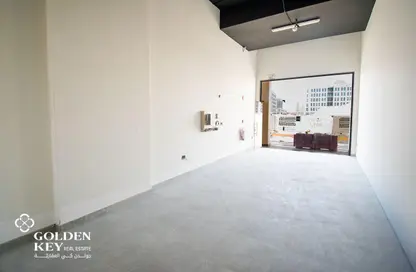 Shop - Studio - 1 Bathroom for rent in Al Waab Street - Al Waab - Doha