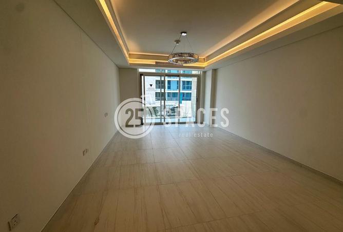 53910201 - Property Image 2