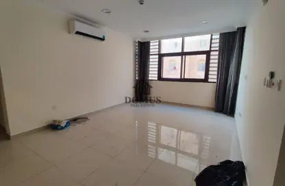 Apartment - 2 Bedrooms - 2 Bathrooms for rent in Anas Street - Fereej Bin Mahmoud North - Fereej Bin Mahmoud - Doha