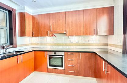 Townhouse - 2 Bedrooms - 2 Bathrooms for rent in East Porto Drive - Porto Arabia - The Pearl Island - Doha